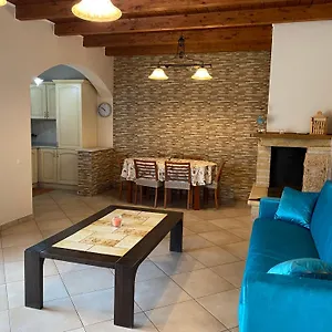 Casa Maryam Pula